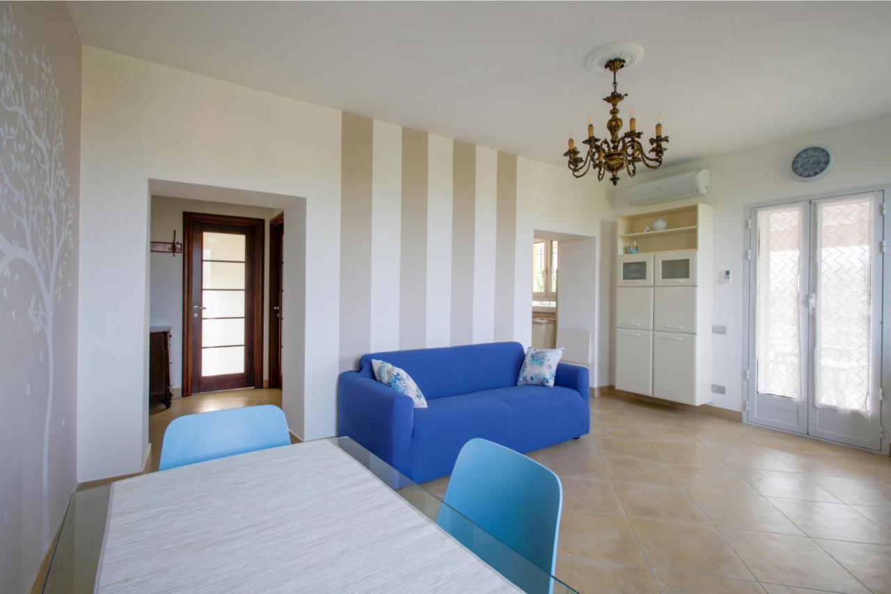 La Quercia Casa Vacanza อิมเปรีอา ภายนอก รูปภาพ